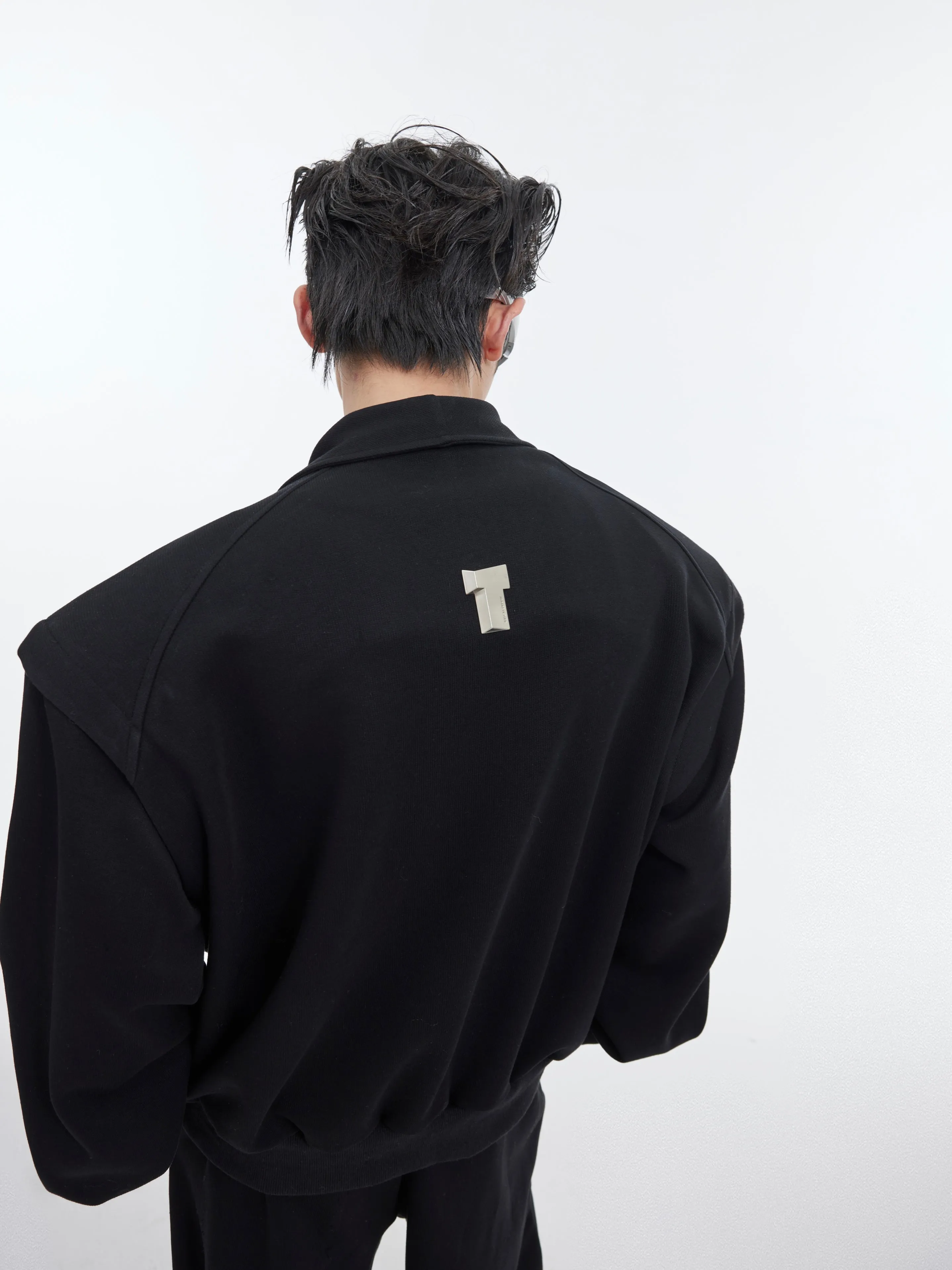 【24s January.】V-neck Metallic Embellished Sweatshirt Suit