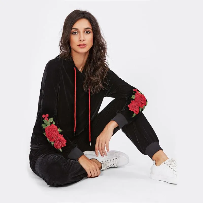 3D Flower Patch Velvet Hoodie & Sweatpants Set