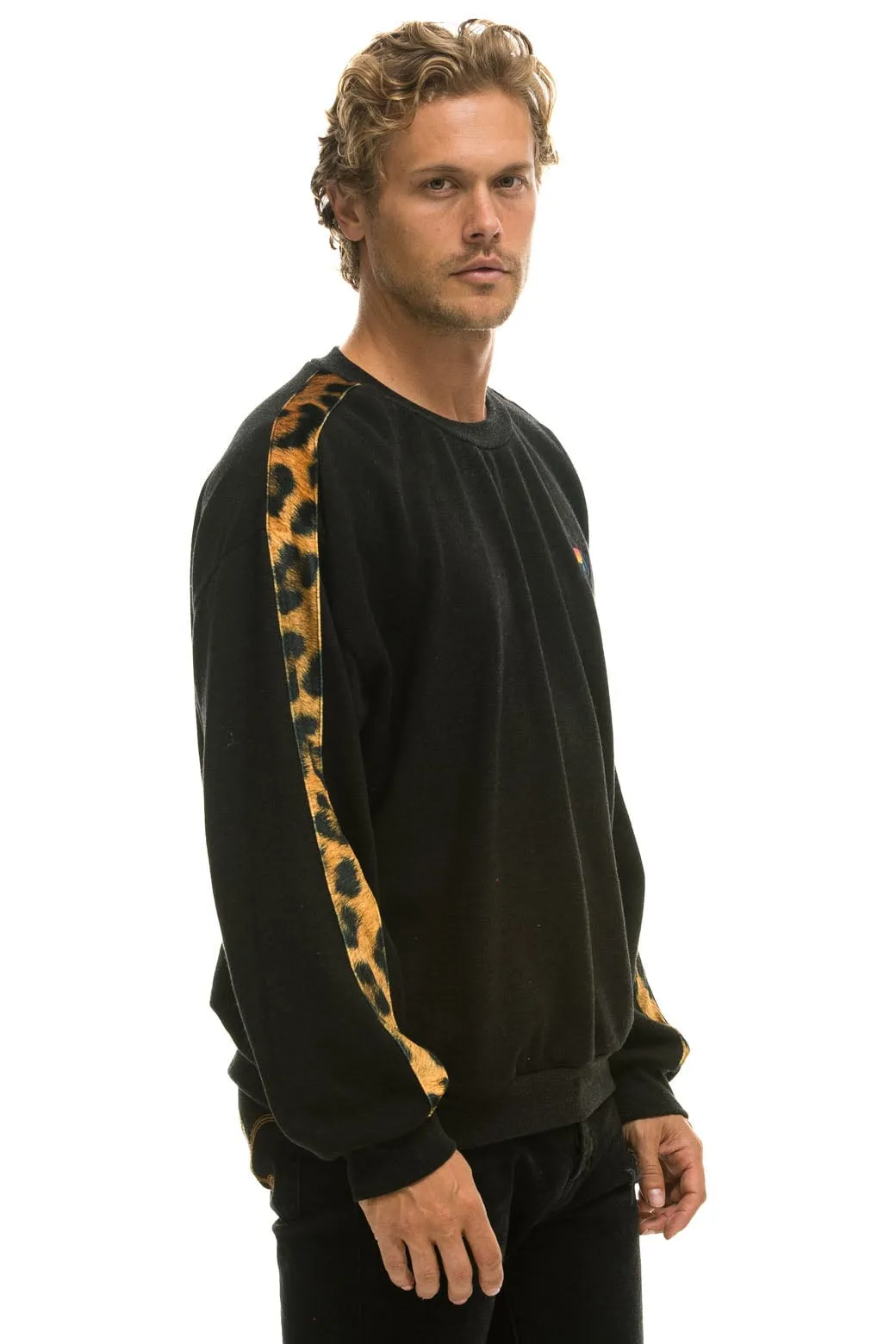 CHEETAH STRIPE RELAXED FIT CREW SWEATSHIRT - BLACK // CHEETAH