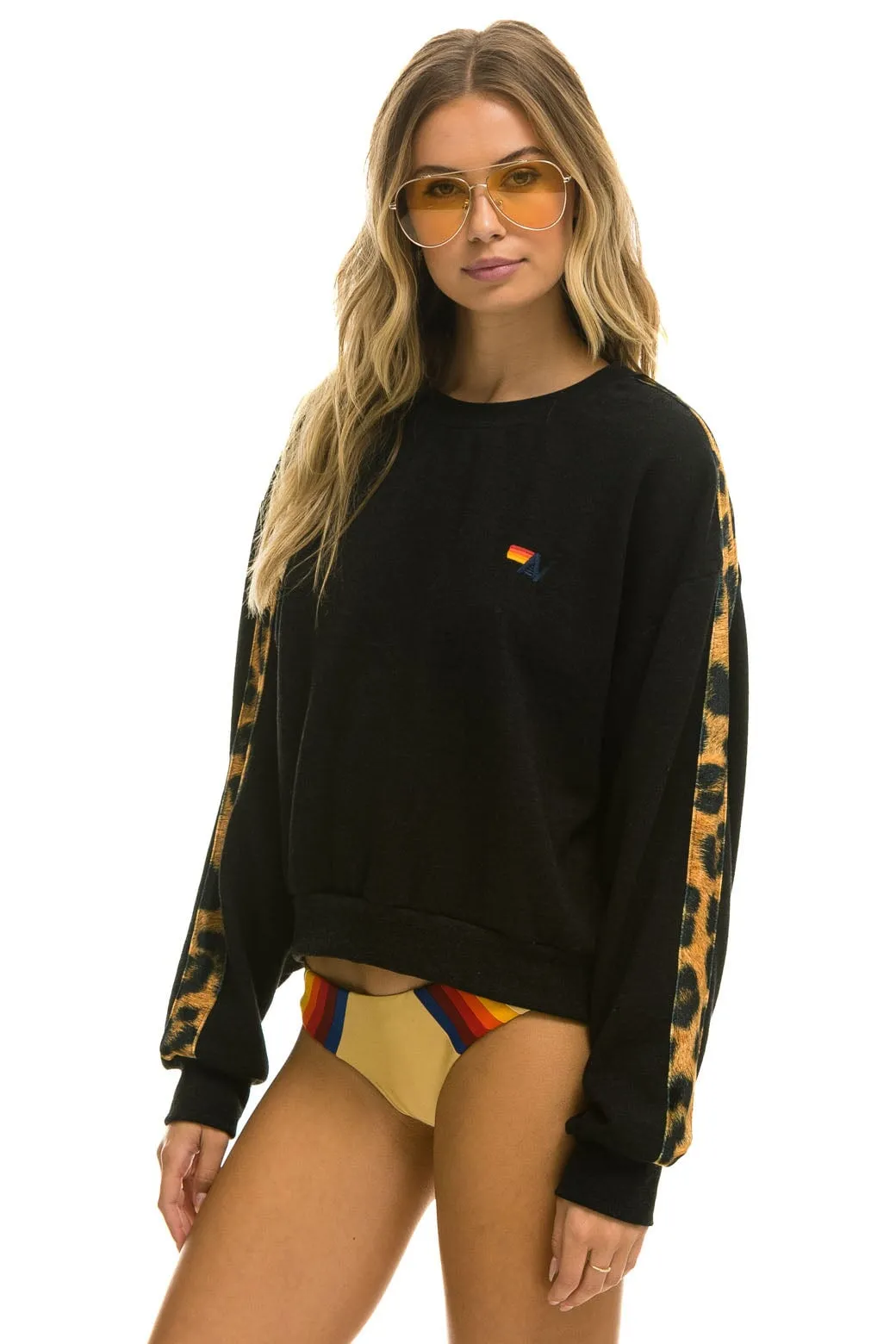 CHEETAH STRIPE RELAXED FIT CREW SWEATSHIRT - BLACK // CHEETAH
