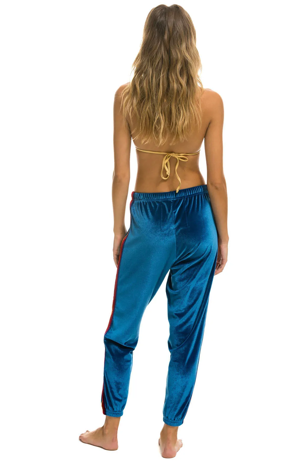 CLASSIC VELVET SWEATPANTS - VINTAGE BLUE