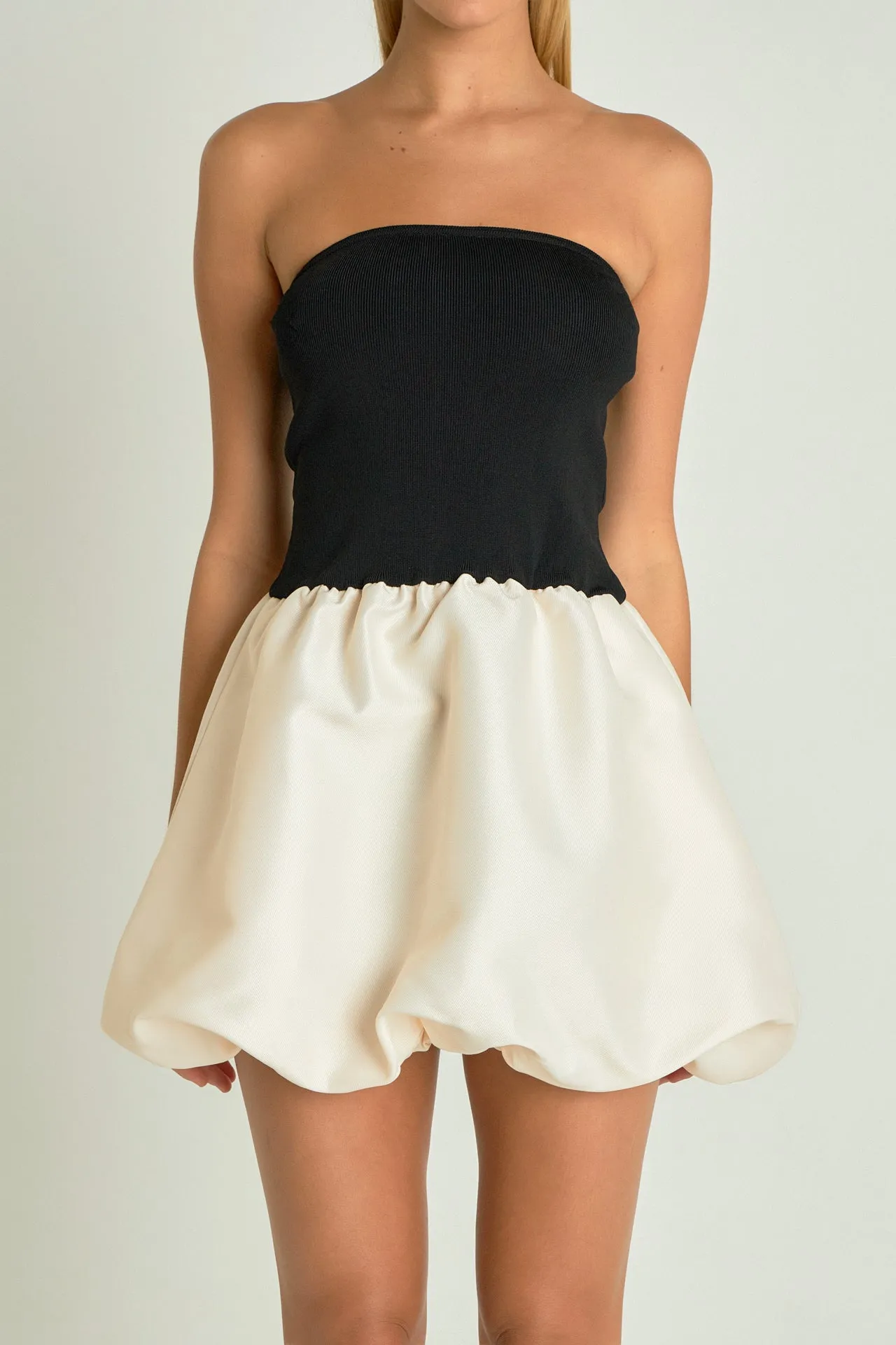 Endless Rose - Strapless Voluminous Mini Dress